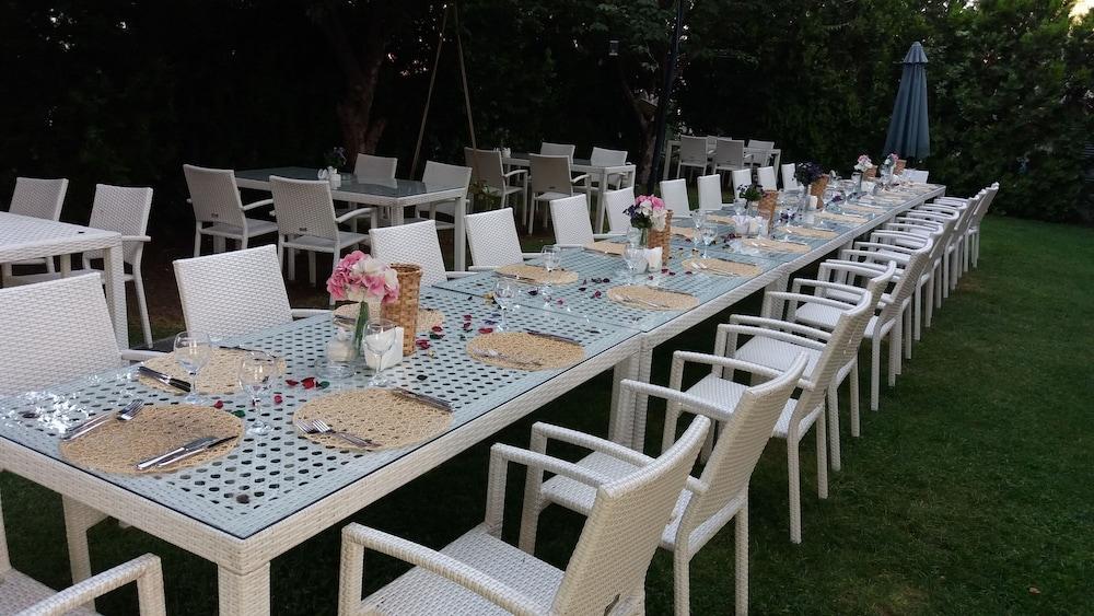 Dafne Hotel Ankara Buitenkant foto