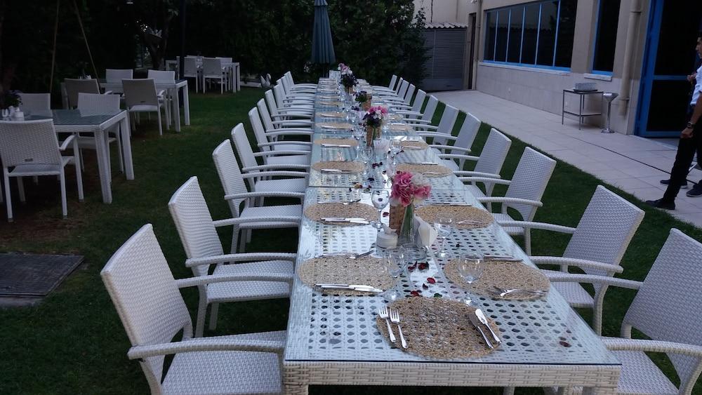 Dafne Hotel Ankara Buitenkant foto