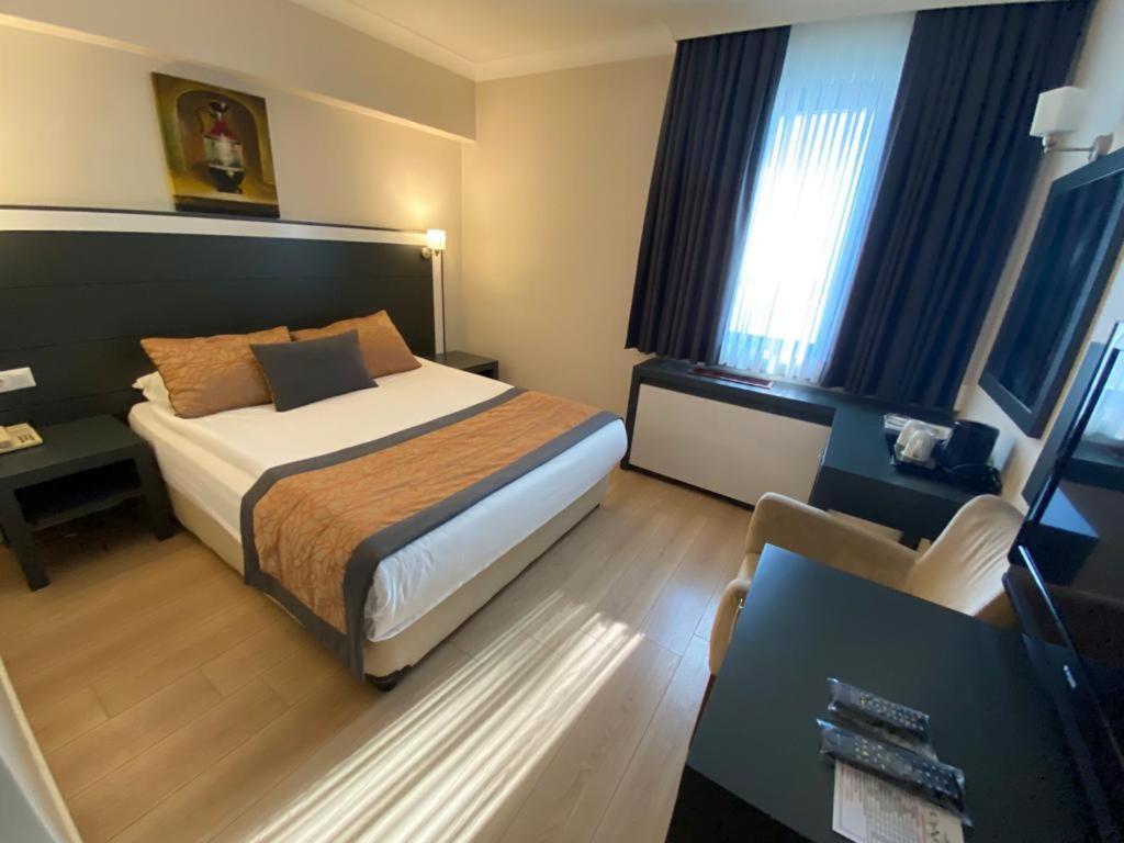 Dafne Hotel Ankara Buitenkant foto