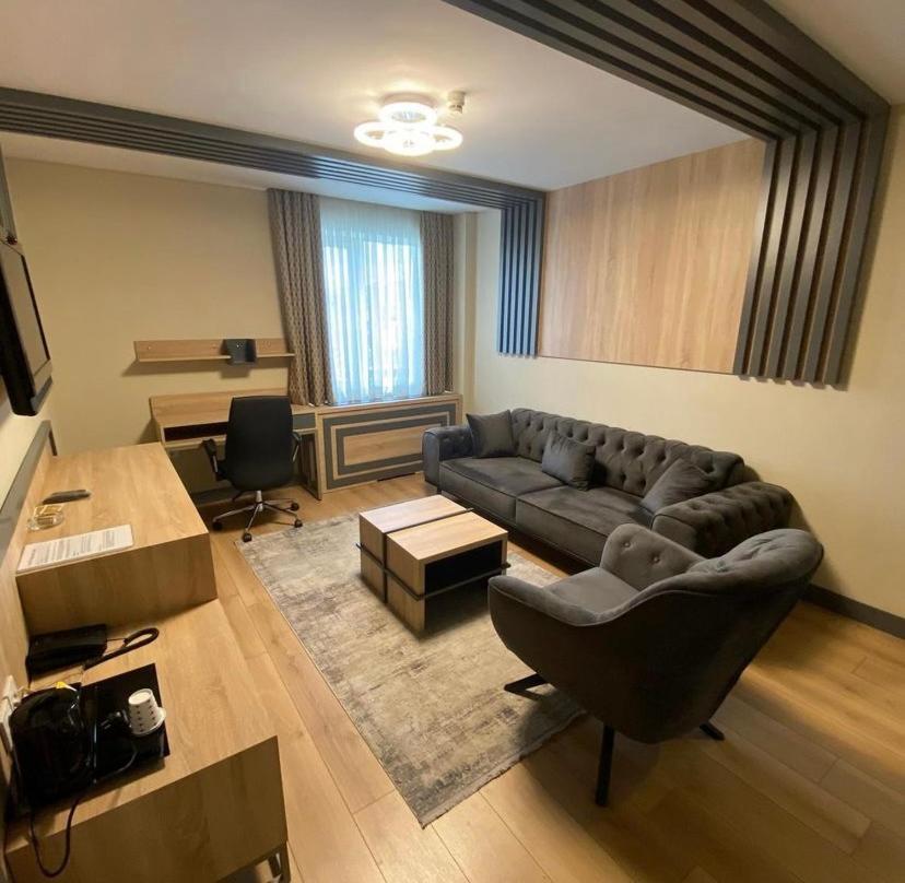 Dafne Hotel Ankara Buitenkant foto