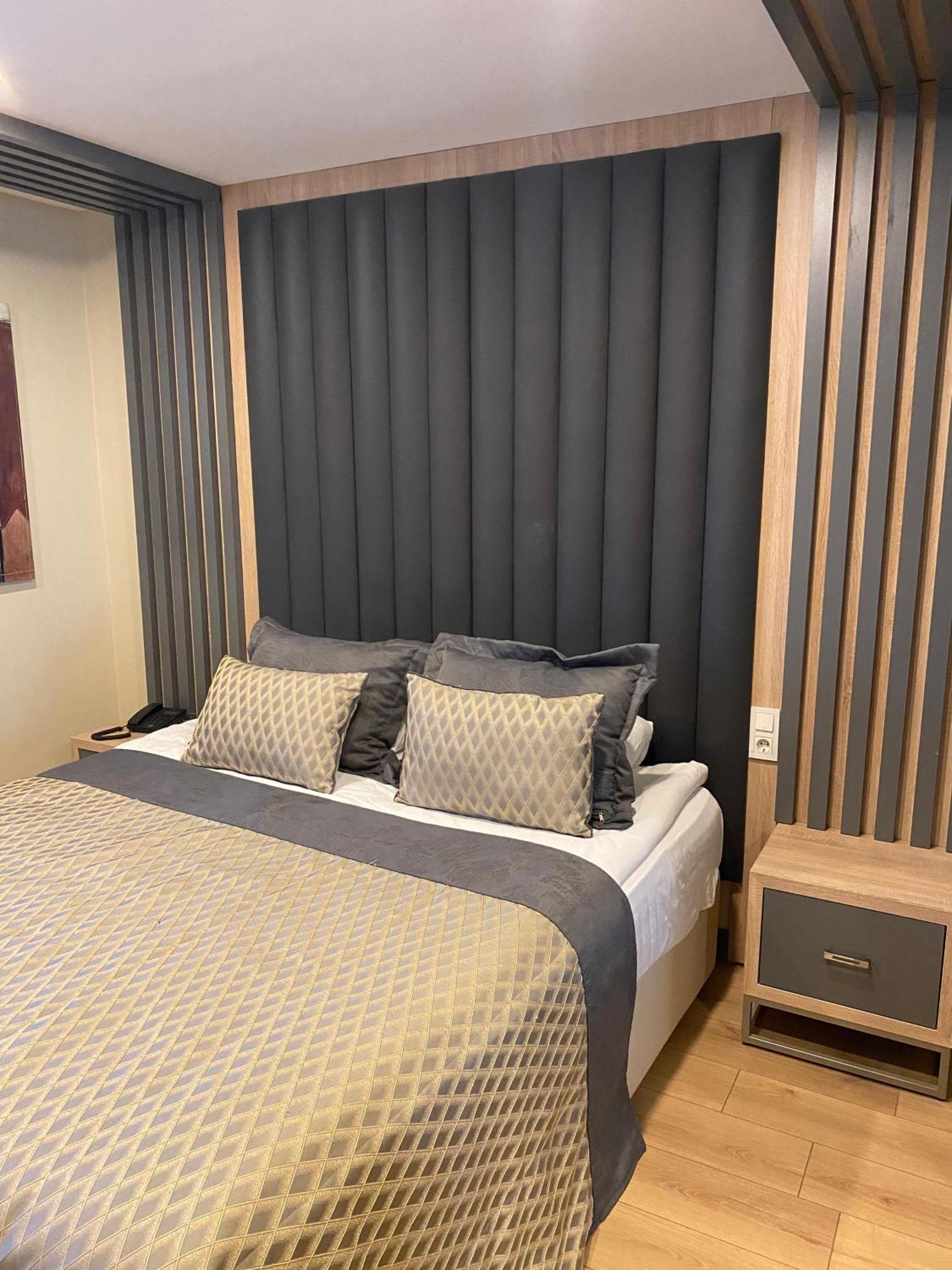 Dafne Hotel Ankara Buitenkant foto