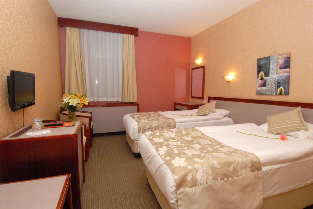 Dafne Hotel Ankara Buitenkant foto
